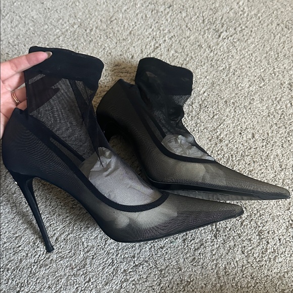 🔥Dolce&Gabbana🔥 stretch spandex and nylon sheer mesh ankle booties - Picture 4 of 8